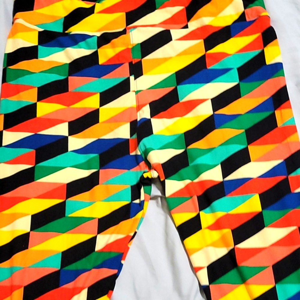 LuLaRoe TC2 leggings, color blocks